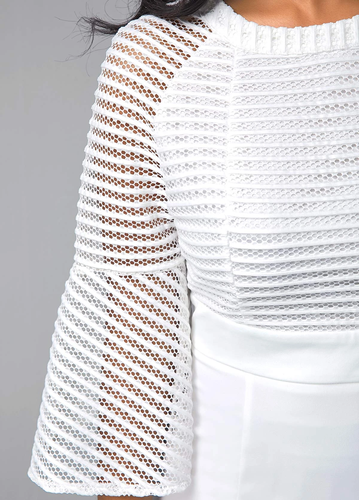 Mesh Panel Flare Sleeve Round Neck Mermaid Dress 6 Mesh Panel Flare Sleeve Round Neck Mermaid Dress - Image 6