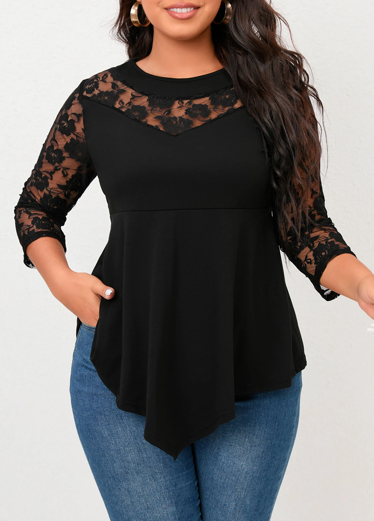 Plus Size Black Lace Stitching Asymmetric Hem T Shirt 4 Plus Size Black Lace Stitching Asymmetric Hem T Shirt - Image 4