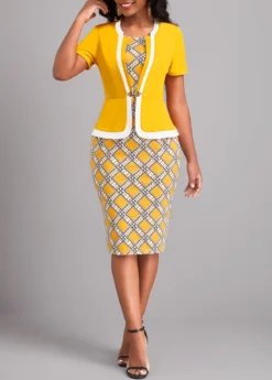 Ginger Geometric Print Short Sleeve Bodycon Dress