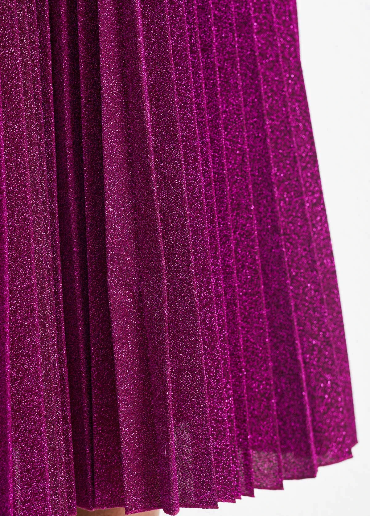 Dark Reddish Purple Pleated Shinning Sleeveless Round Neck Dress 6 Dark Reddish Purple Pleated Shinning Sleeveless Round Neck Dress - Image 6