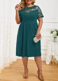 Green Lace Plus Size Short Sleeve Dress