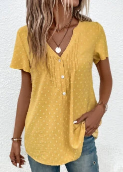 Plus Size Light Yellow Jacquard Short Sleeve Blouse