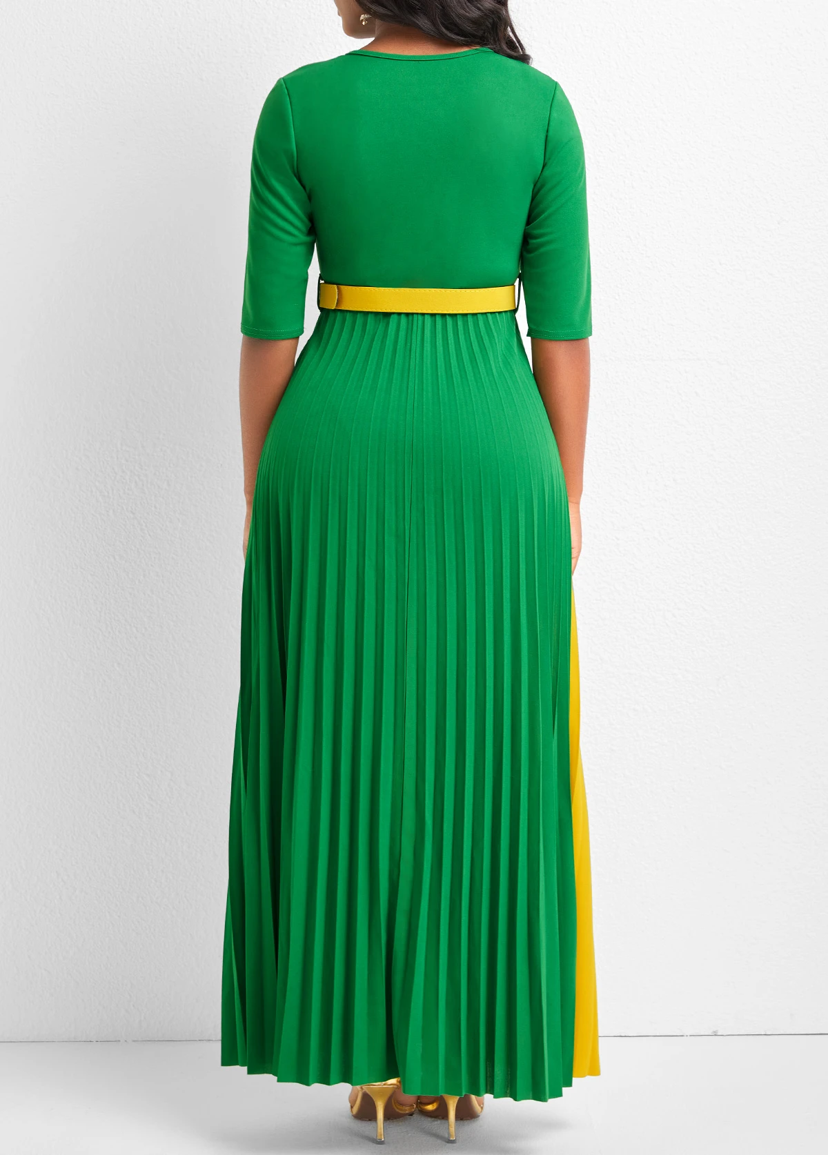 Green Pleated Belted Half Sleeve Maxi Dress 2 Green Pleated Belted Half Sleeve Maxi Dress - Image 2