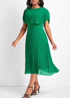 Green Pleated Short Sleeve Round Neck Dress 6 Green Pleated Short Sleeve Round Neck Dress -Elegance Swimwear Store 334093 P 16868344858183