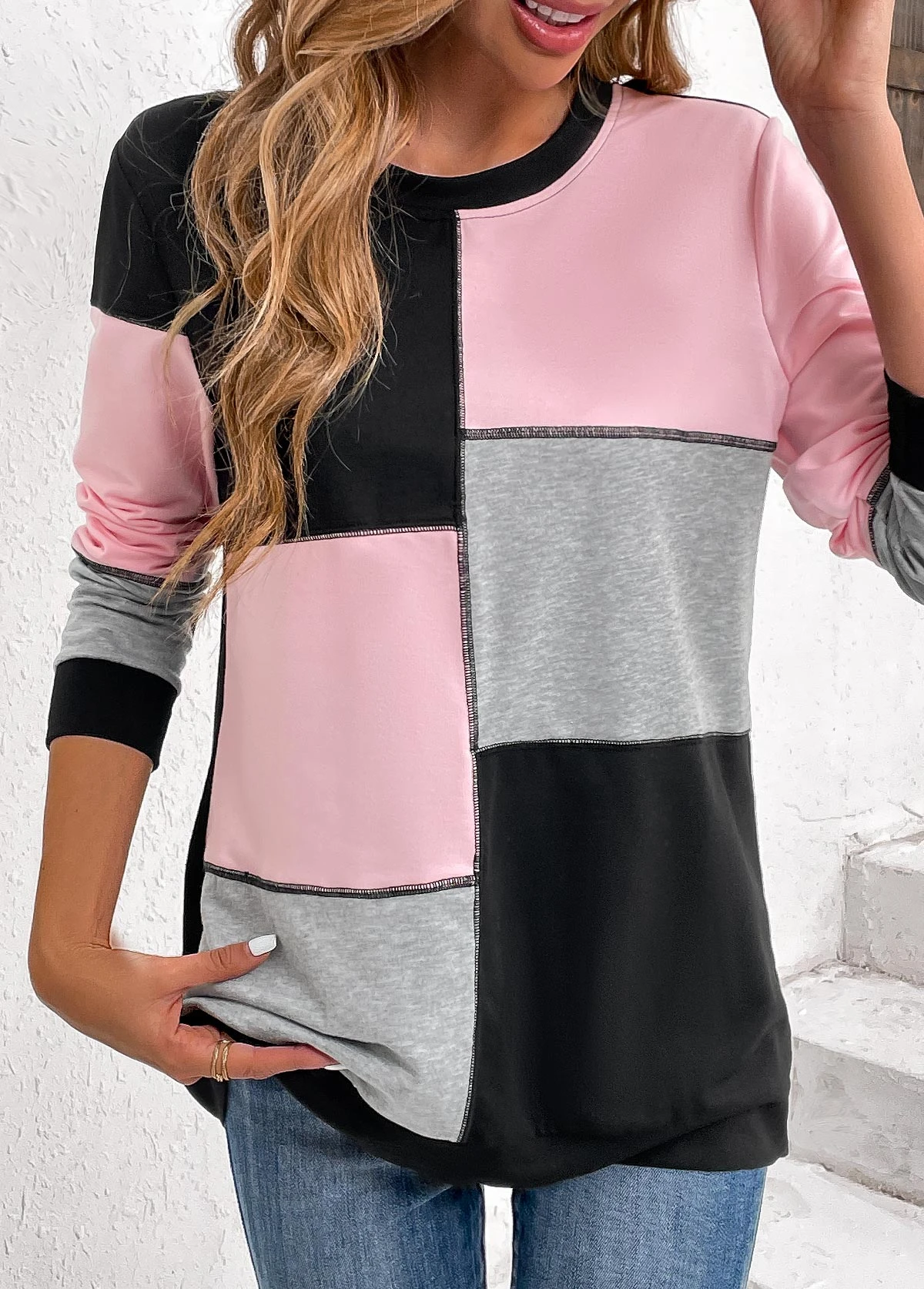 Plus Size Light Pink Patchwork Long Sleeve Sweatshirt 3 Plus Size Light Pink Patchwork Long Sleeve Sweatshirt - Image 3